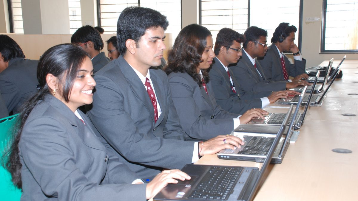 internet wifi facility of college in Pune